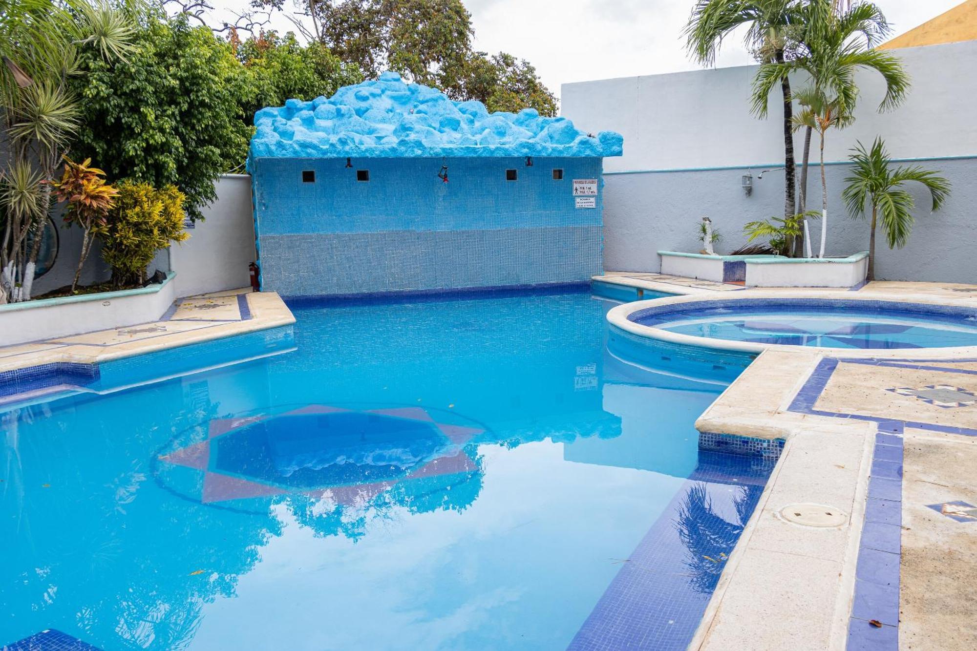 Oyo Hotel Marias,Aeropuerto Internacional De Chetumal Esterno foto