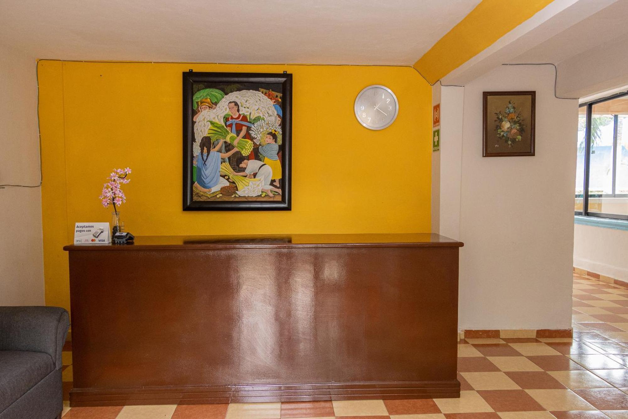 Oyo Hotel Marias,Aeropuerto Internacional De Chetumal Esterno foto