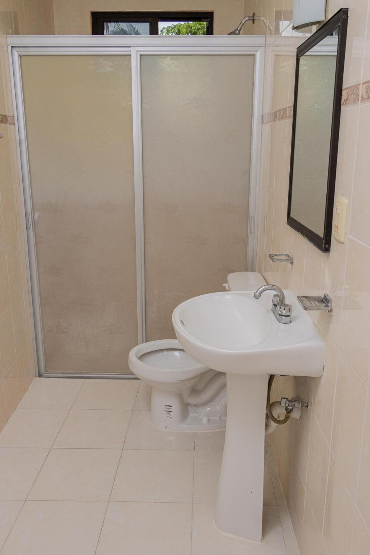 Oyo Hotel Marias,Aeropuerto Internacional De Chetumal Esterno foto