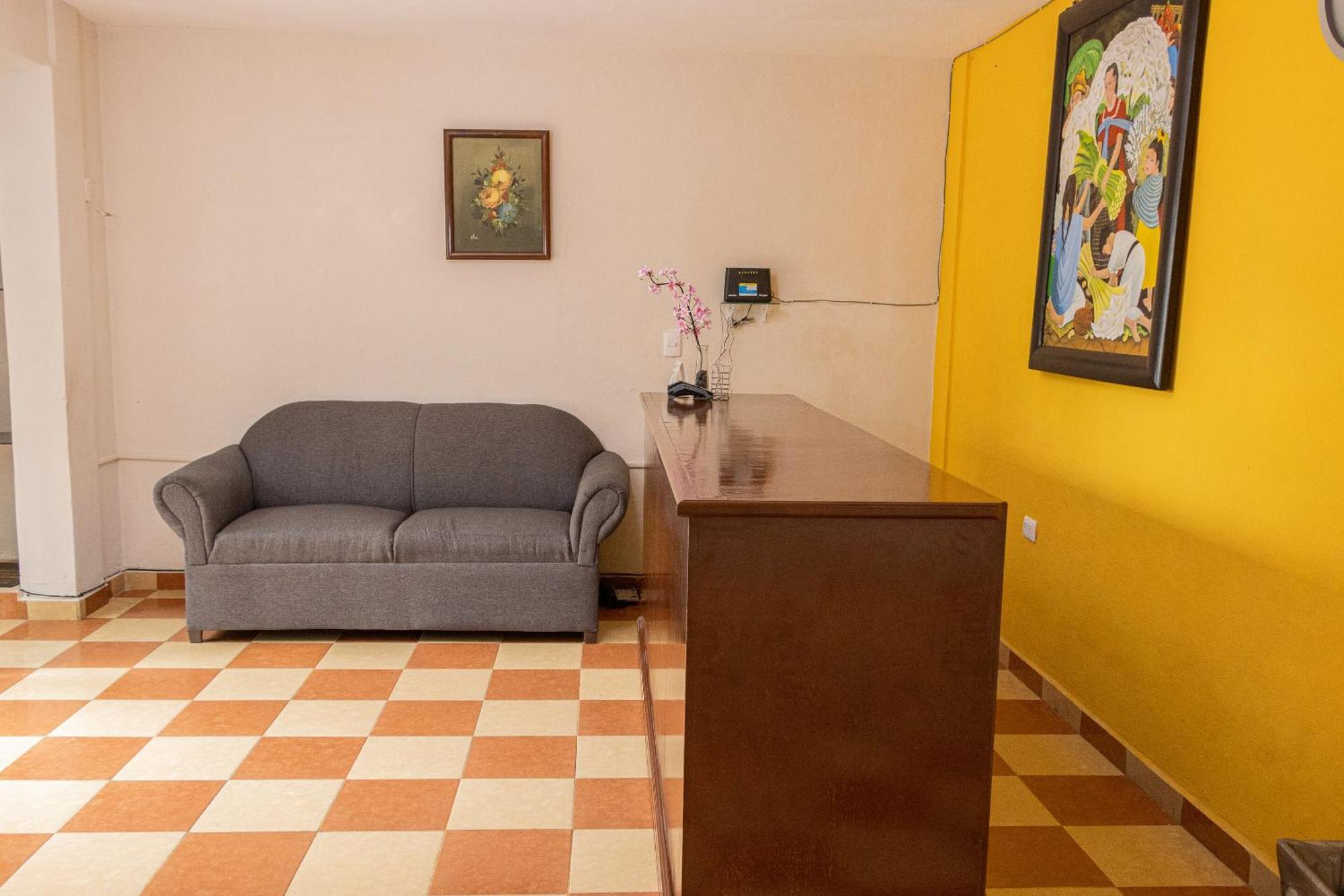 Oyo Hotel Marias,Aeropuerto Internacional De Chetumal Esterno foto