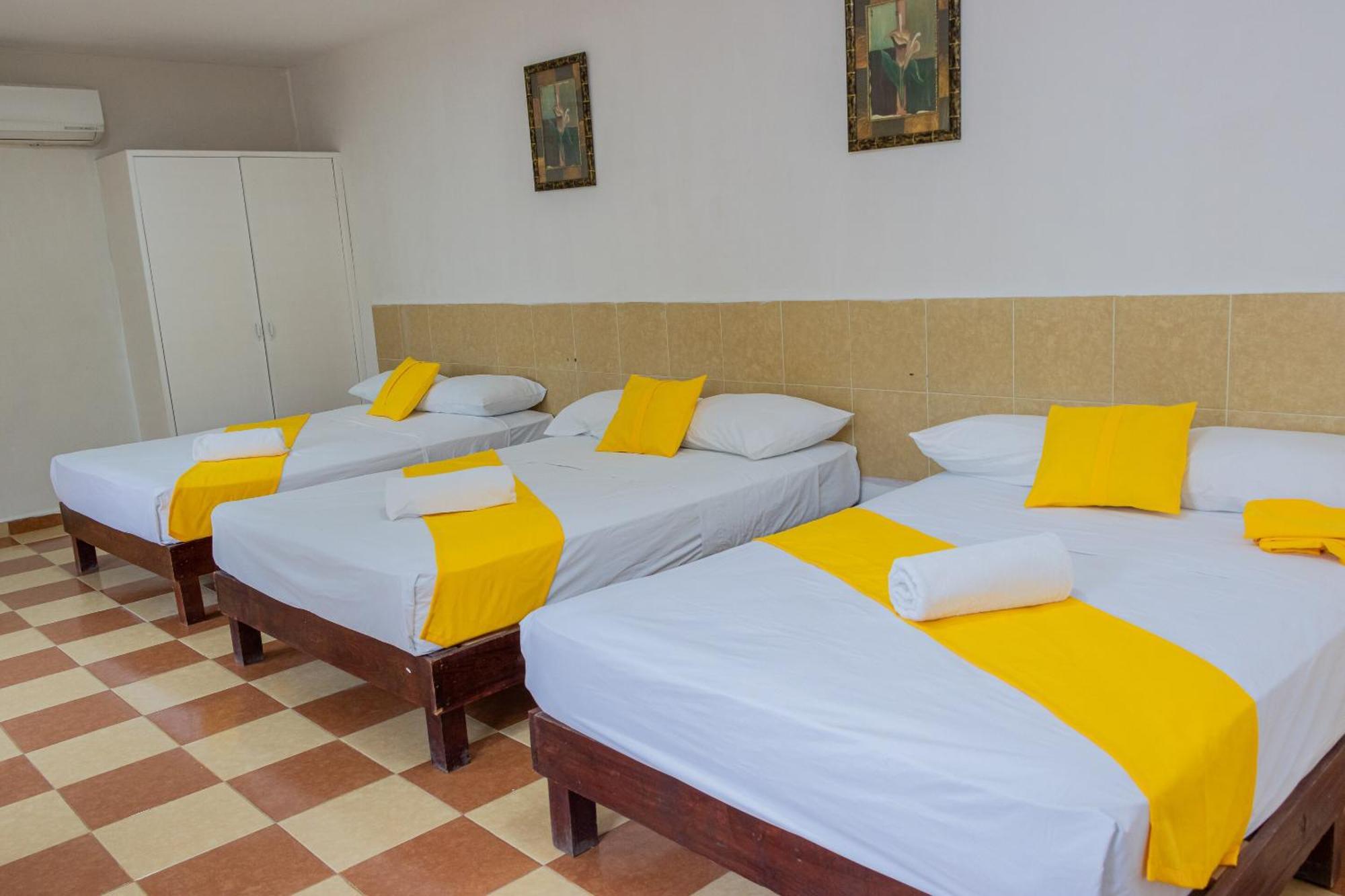 Oyo Hotel Marias,Aeropuerto Internacional De Chetumal Esterno foto